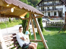 Pensiunea Perla Carpati - accommodation in  Rucar - Bran, Moeciu (10)