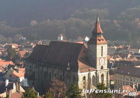 LaPe5 Margarete - cazare Depresiunea Brasovului, Rasnov (Activitati si imprejurimi)