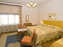 Vila Camelia - accommodation in  Prahova Valley (07)