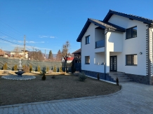 Pensiunea Happy Day Horezu - accommodation in  Olt Valley, Horezu (03)